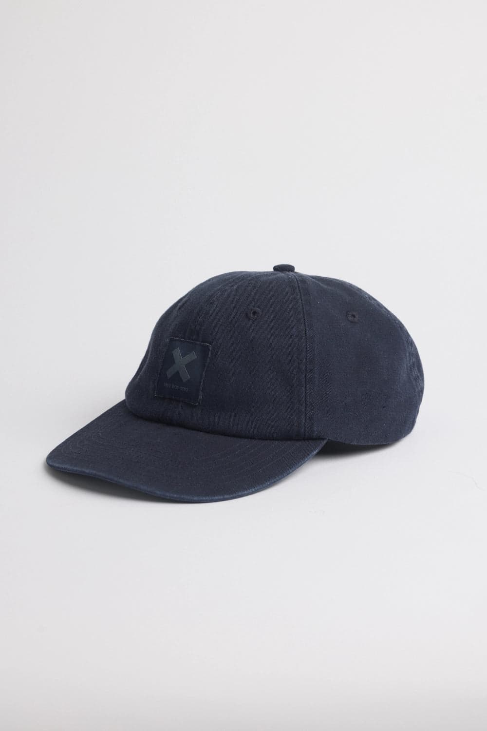 GORRA ICONIC AZUL MARINO