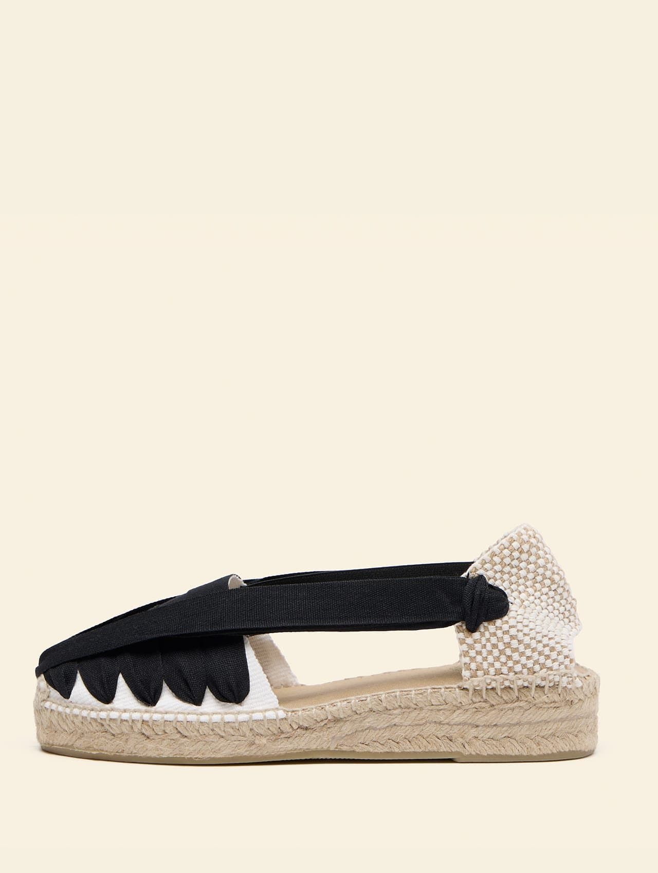 Elastic spike wedge