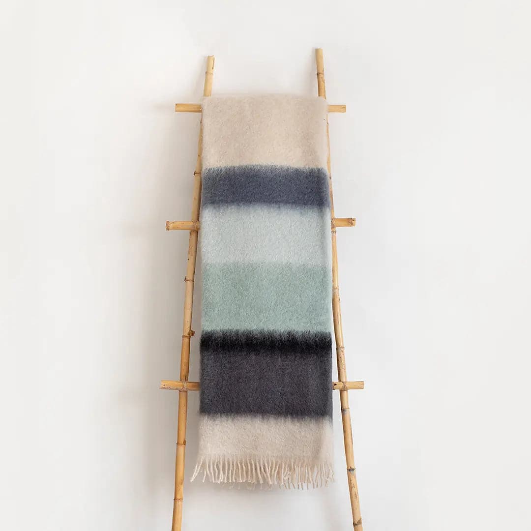 Manta Mohair Rayas Azules