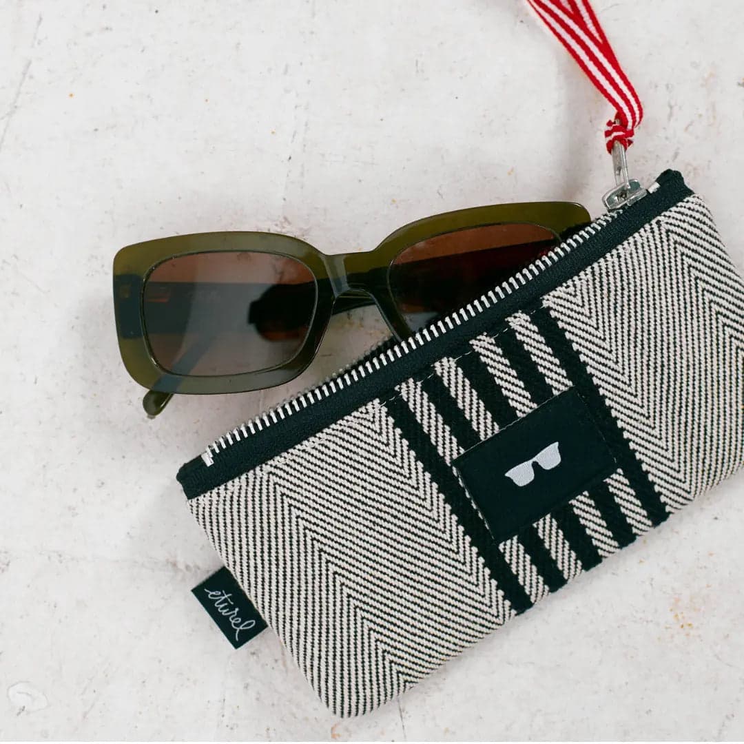 Funda de Gafas Sarga de Burgos Negro